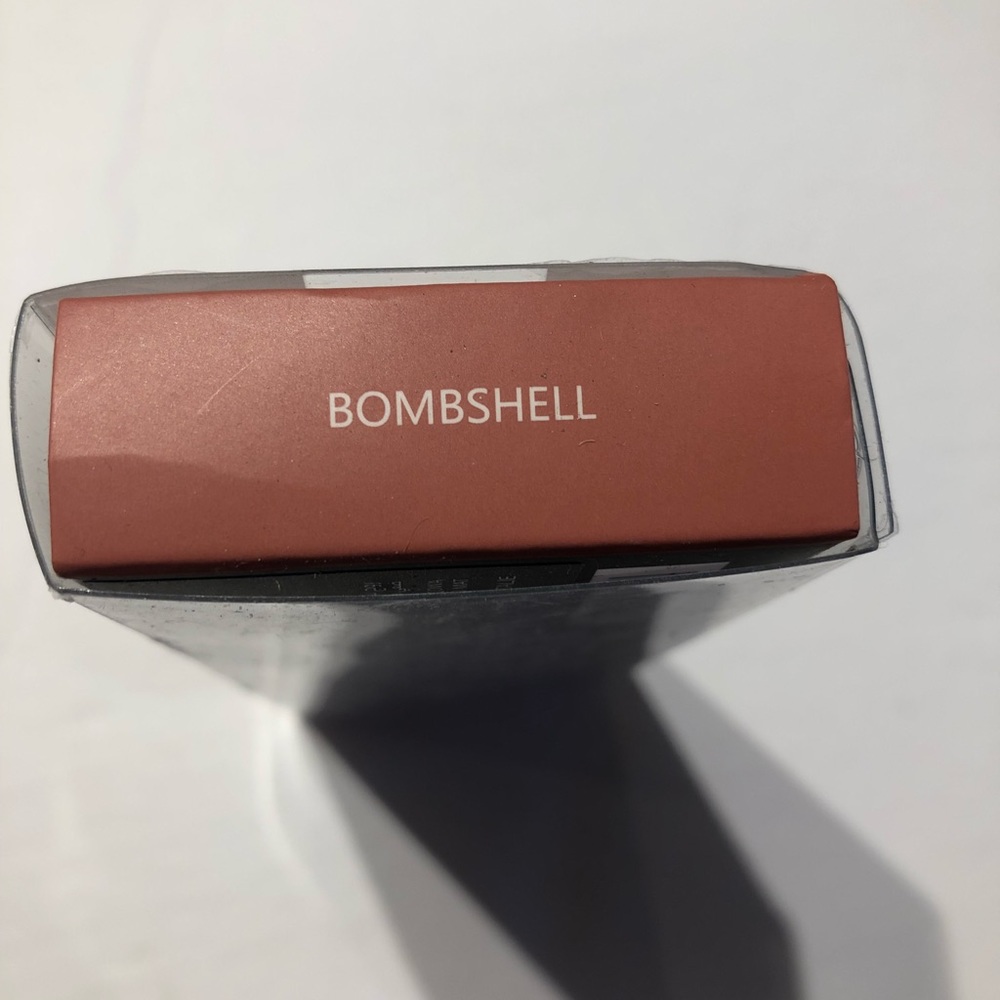 ⚡️5/$25 HUDA beauty Bombshell liquid Matte new - Picture 3 of 6